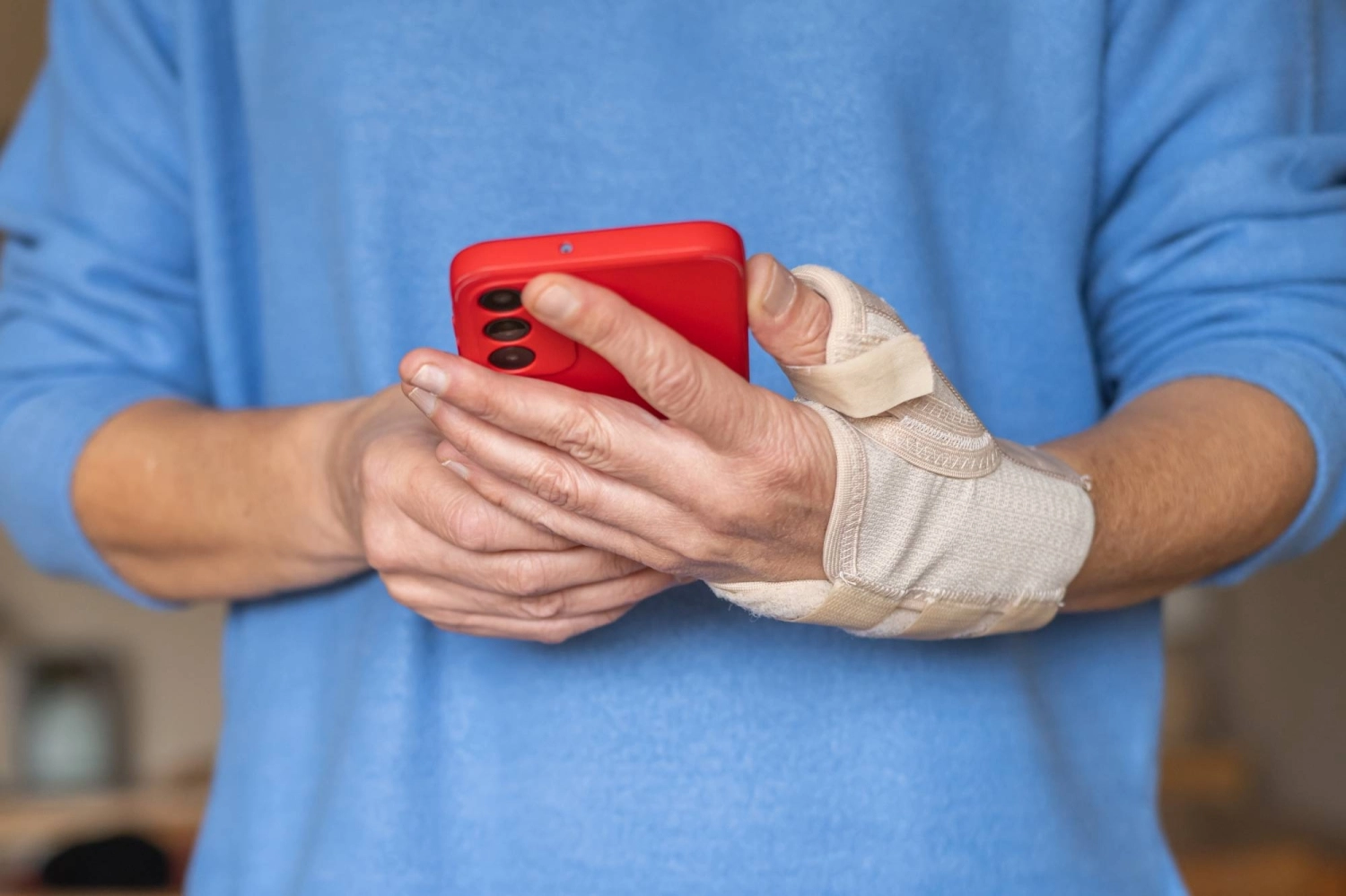 hands feel stiff after using phone after 50 hand stretch