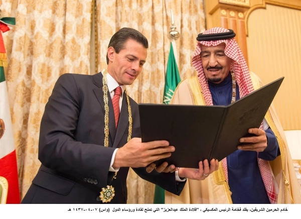 
    الملك سلمان مستقبلا انريكي بينيا نييتو (واس)