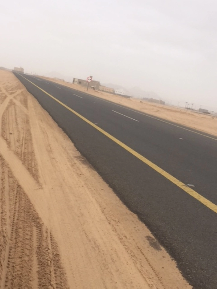 عدم ازدواجية الطريق يعكر صفو الأهالي  (مكة)