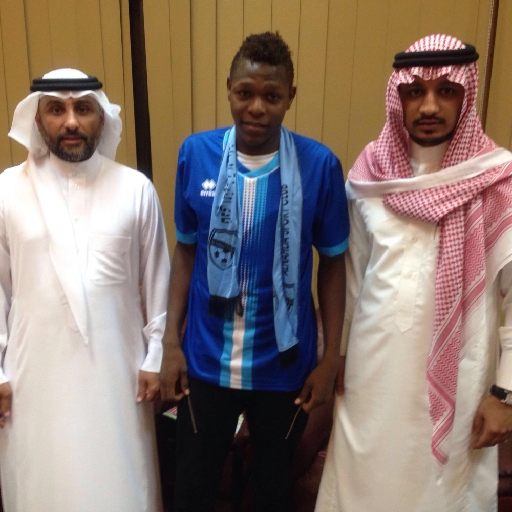 يوسف عمر بشعار النهضة (مكة)