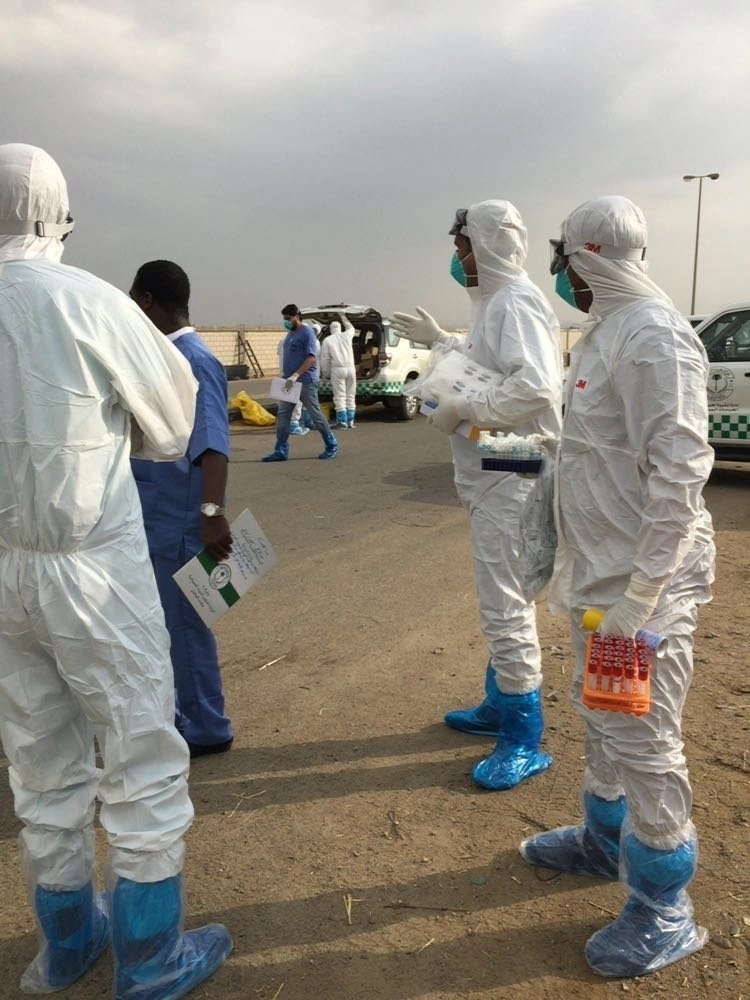 الفرق خلال عملها في الحظائر (مكة) 