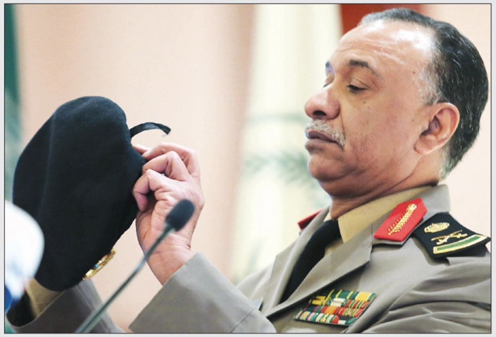 
    التركي في المؤتمر بالرياض أمس (محمد مشهور)