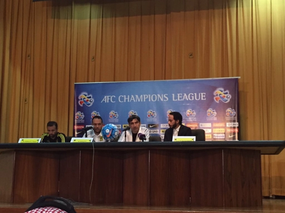 بيتوركا يتحدث في المؤتمر الصحفي (إعلامي الاتحاد)