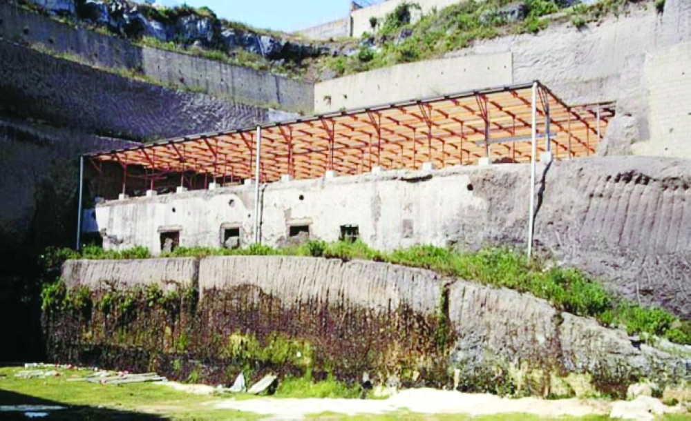 فيلا من أوراق البردي