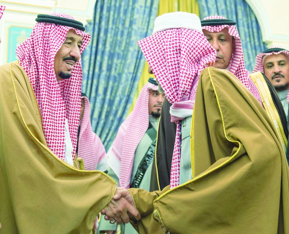 .. ومستقبلا أحد الحضور