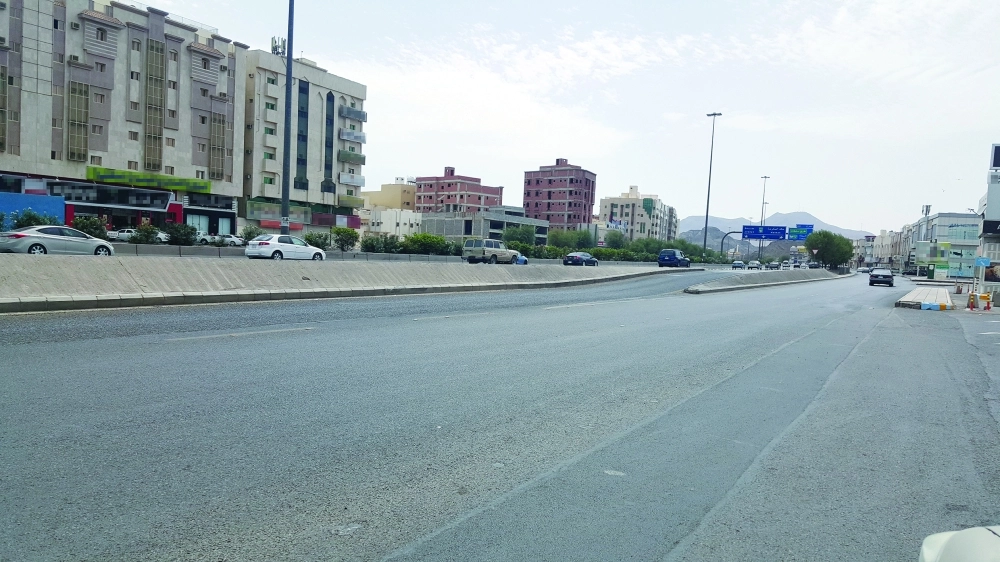 مخرج سوق النور على طريق الملك عبدالله                                       (مكة)