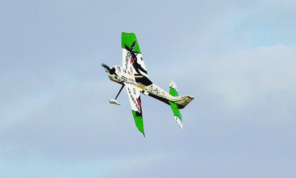 من منافسة سابقة للاتحاد السعودي للرياضات الجوية       (مكة)