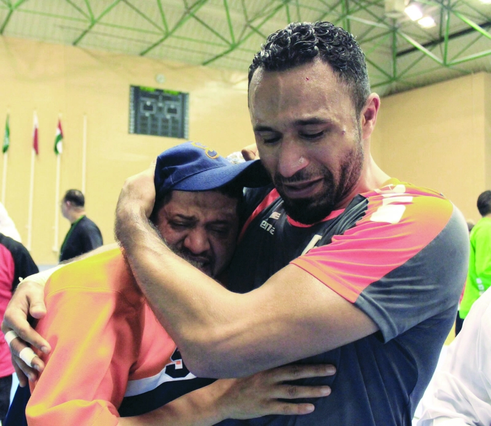 فرحة سعودية بتأهل مضر إلى النهائي (مكة) 