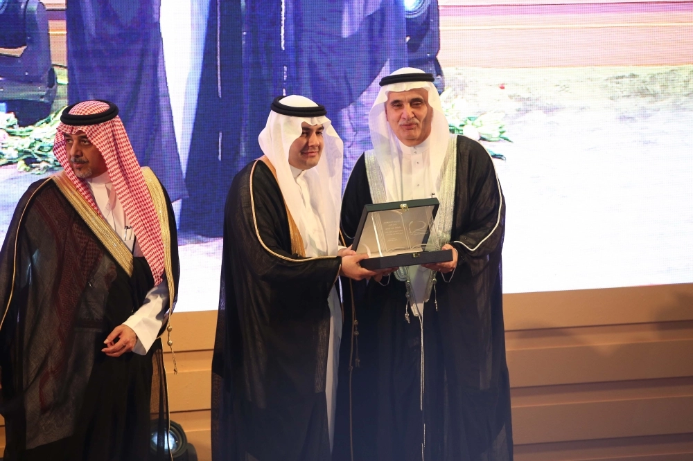 وأثناء التكريم