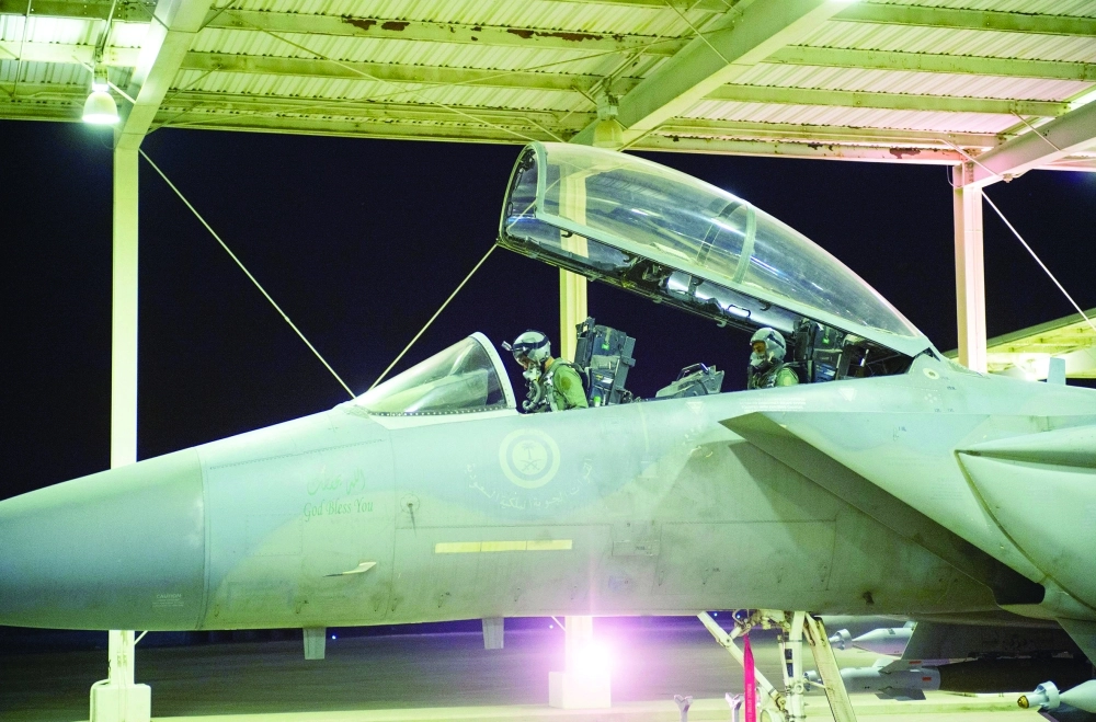 عاصفة الحزم تنطلق بأمر الملك سلمان