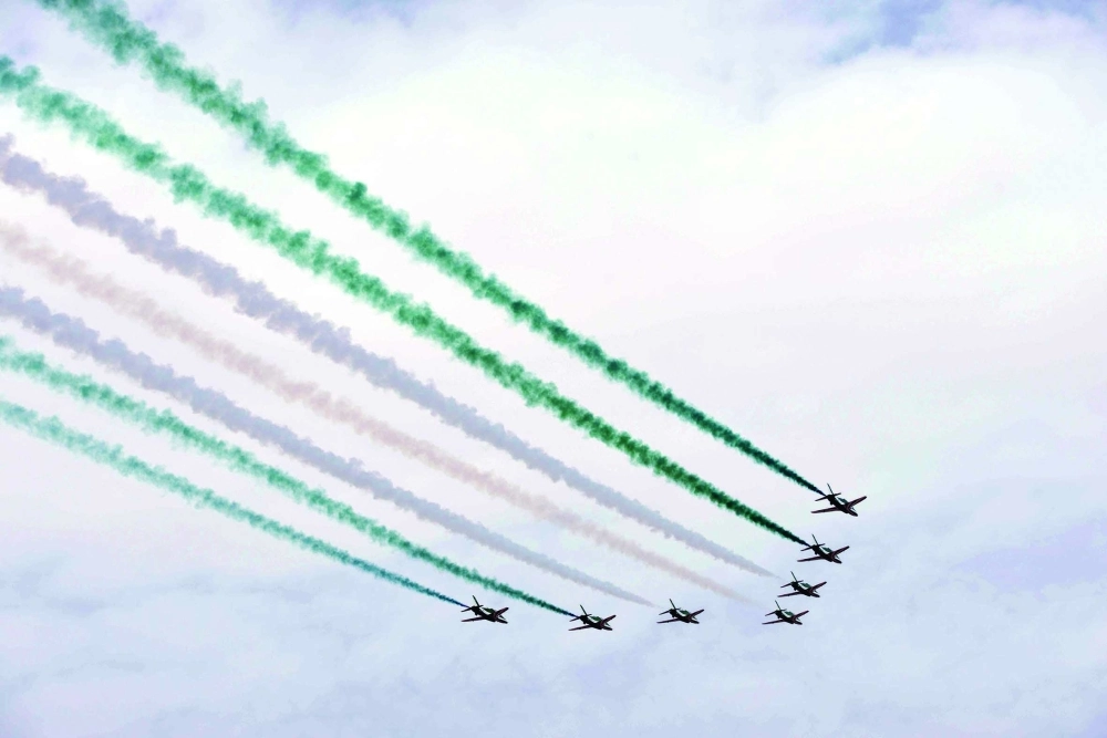 من عروض الصقور السعودي