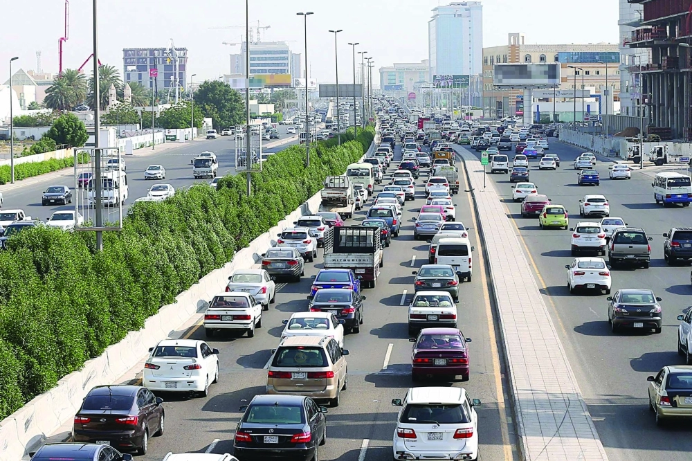 من زحام العودة للمدارس بجدة     (ثامر الفرج)   