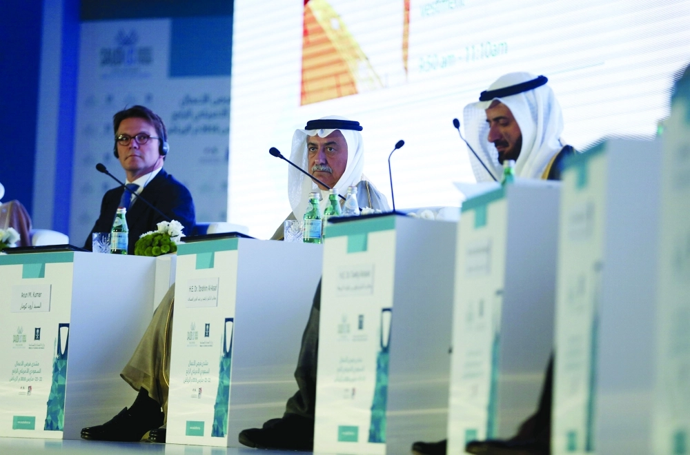 الربيعة والعساف في المنصة