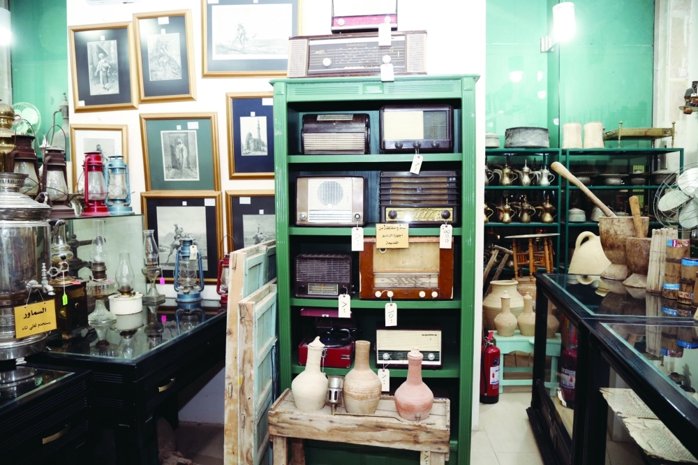 بعض مقتنيات المتحف                       (مكة) 