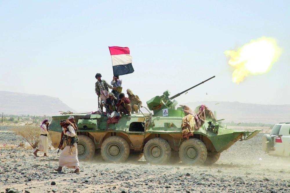 عناصر من الشرعية أثناء اشتباكات جنوب غرب مأرب                                       (أ ف ب)