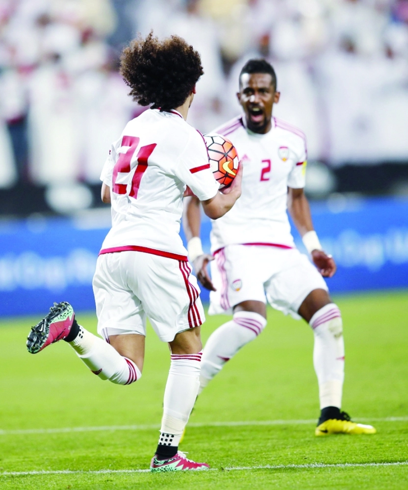 عمر عبدالرحمن ينطلق فرحا بالتعادل                                         (إ ب أ)