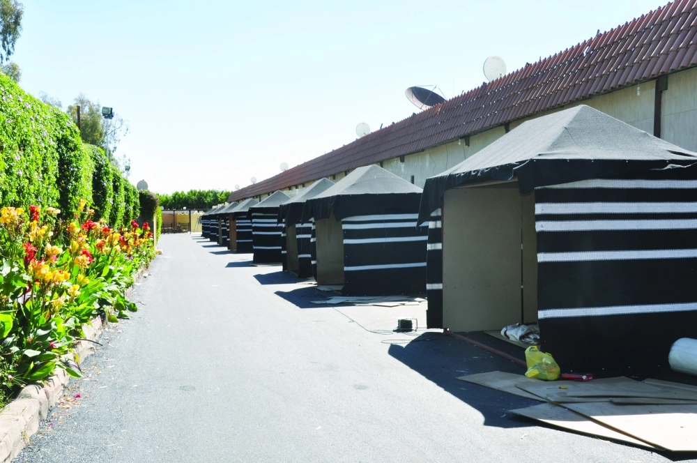 معارض المشاركين بالمهرجان