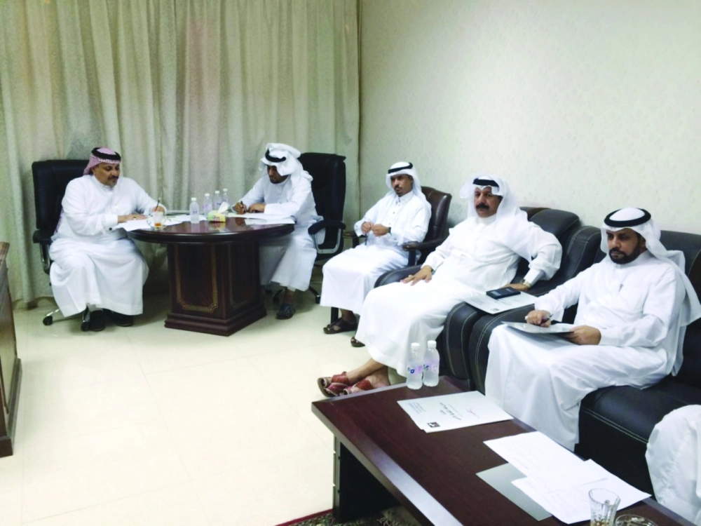 جانب من الاجتماع التحضيري للملتقى                                 (مكة)