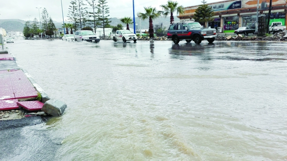  أمطار غزيرة شهدتها محافظة تنومة أخيرا            (مكة)
