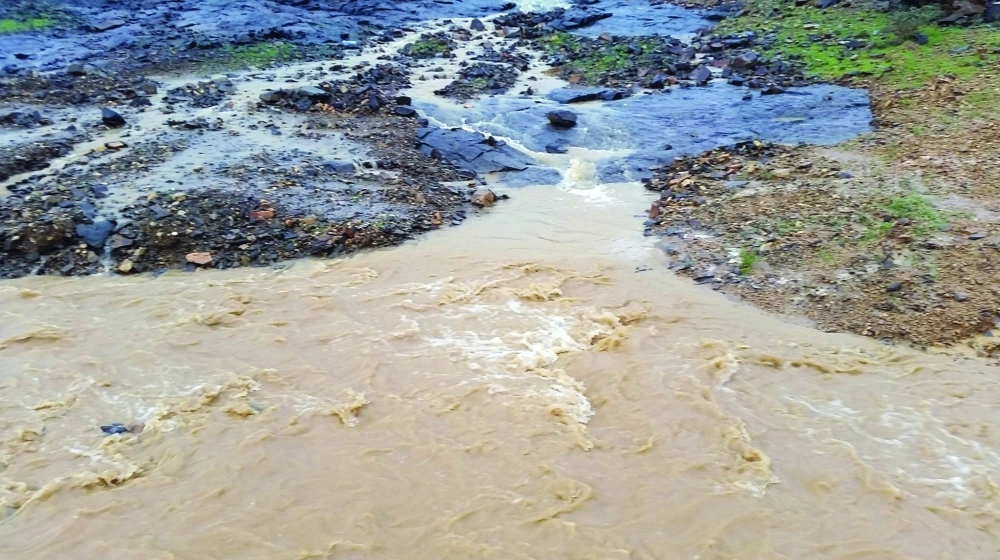 .. وجريان لأودية نجران                      (واس)