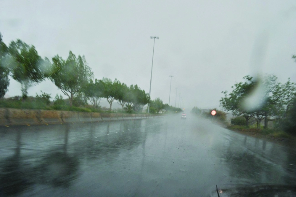 أمطار متوسطة شهدتها الطائف