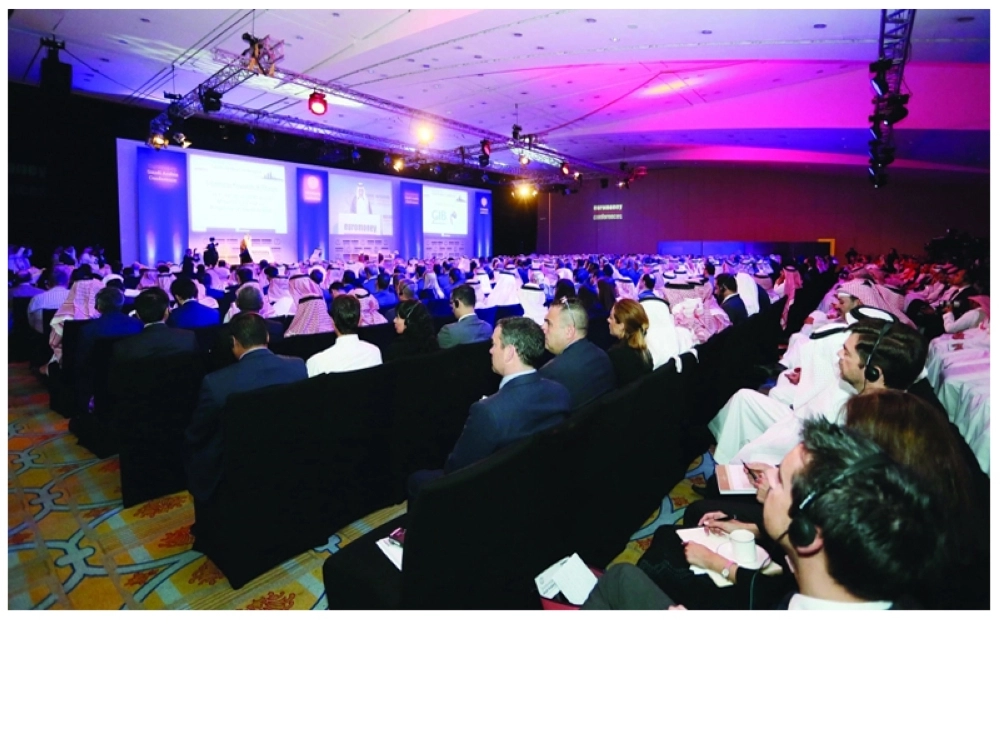 
الحضور في إحدى الجلسات