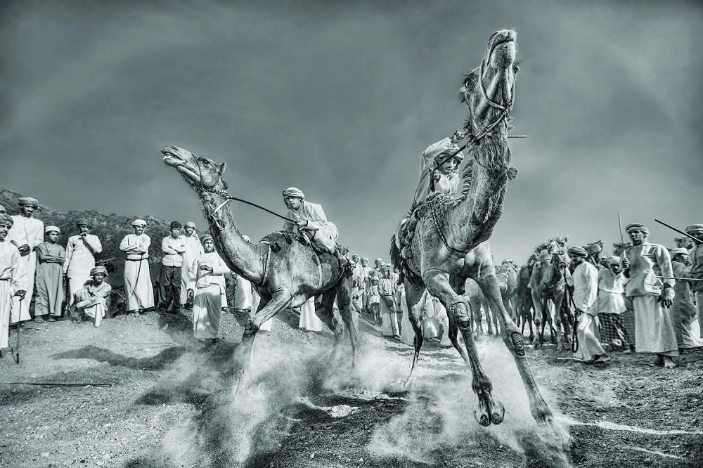 من أعمال عبدالعزيز البقشي                                       (مكة) 