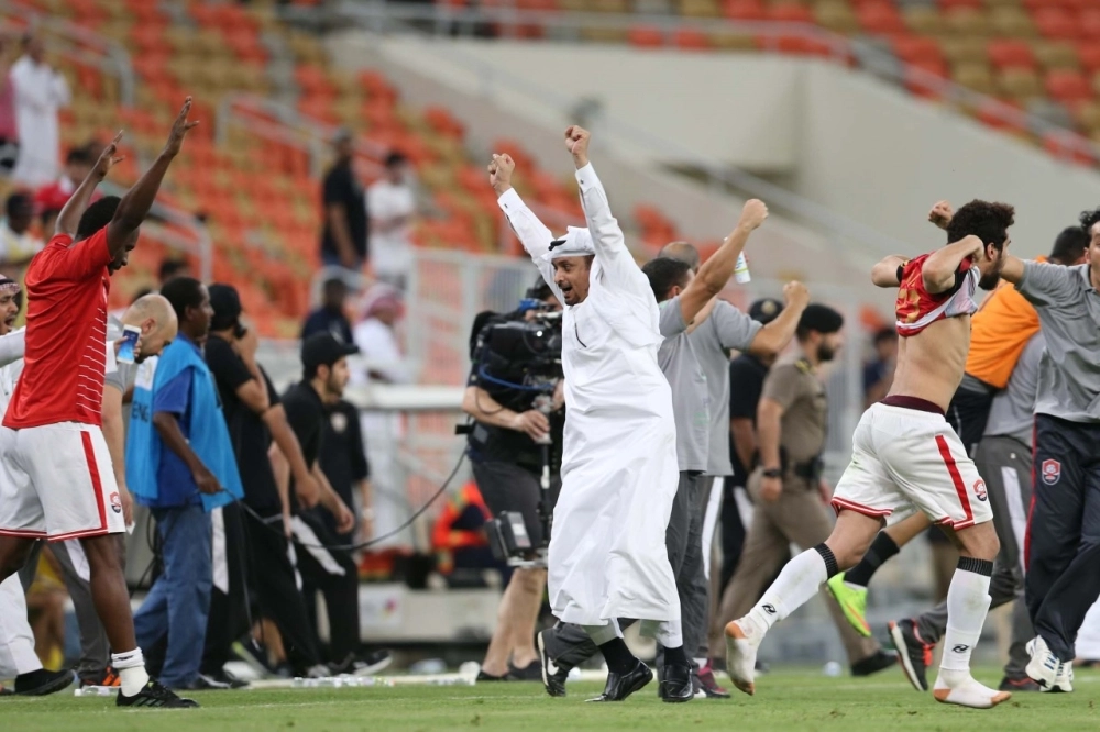 فرحة الرائد بالفوز على نجران               (مكة)