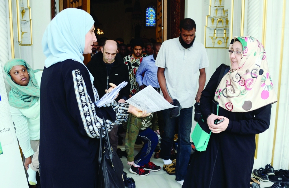 مسلمون في أحد المساجد بماريلاند                                     (أ ف ب)