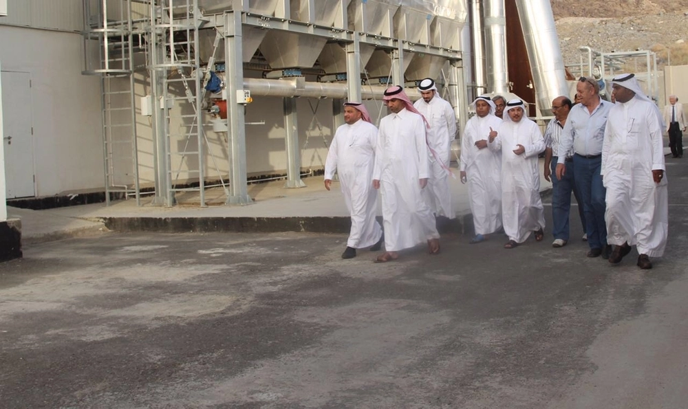 من زيارة هشام الفالح للمشاعر المقدسة                  (مكة)
