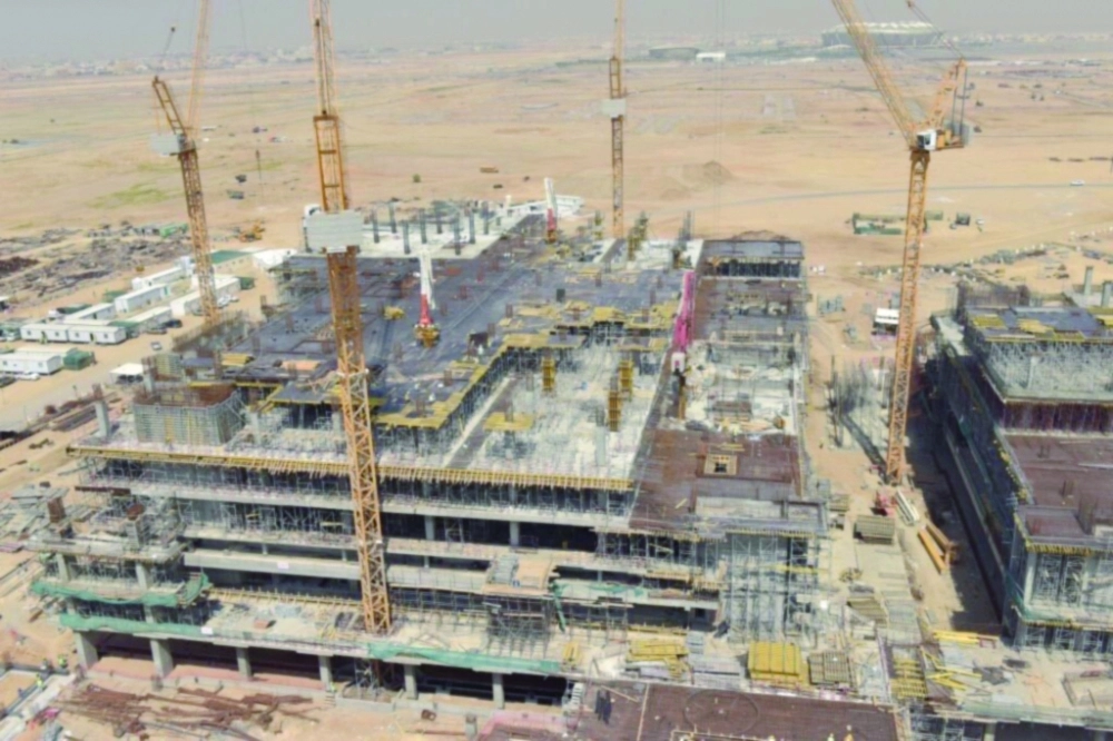 من أعمال مشروع المدينة الطبية بجدة                           (مكة)