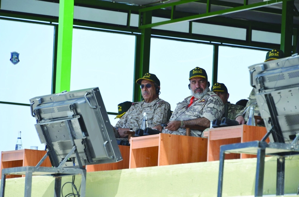 البنيان يتابع المناورة الختامية 