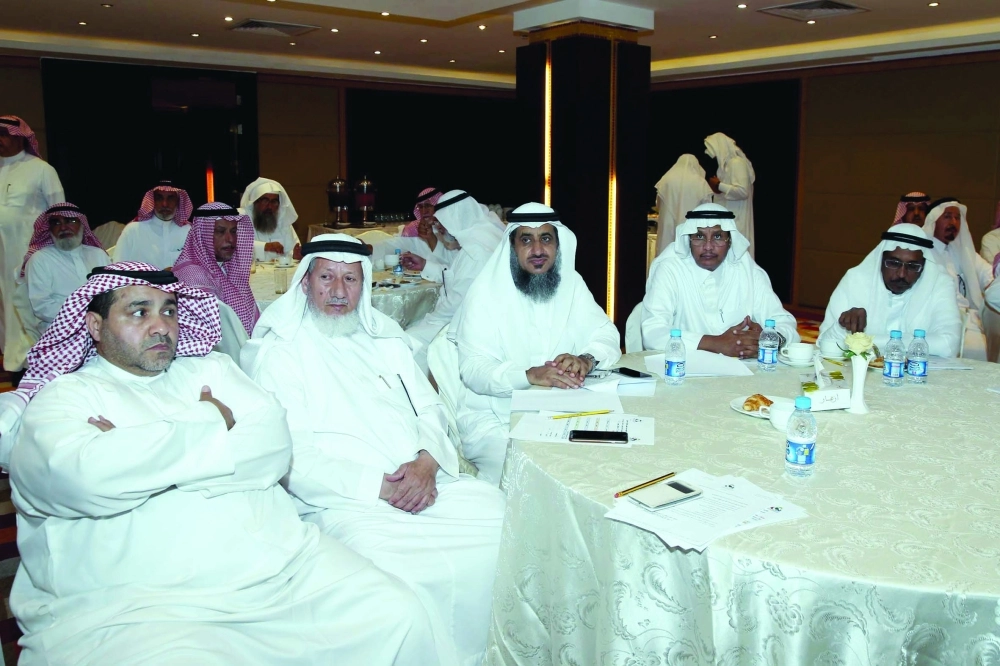 اجتماع الجمعية التعاونية                       (ثامر الفرج)