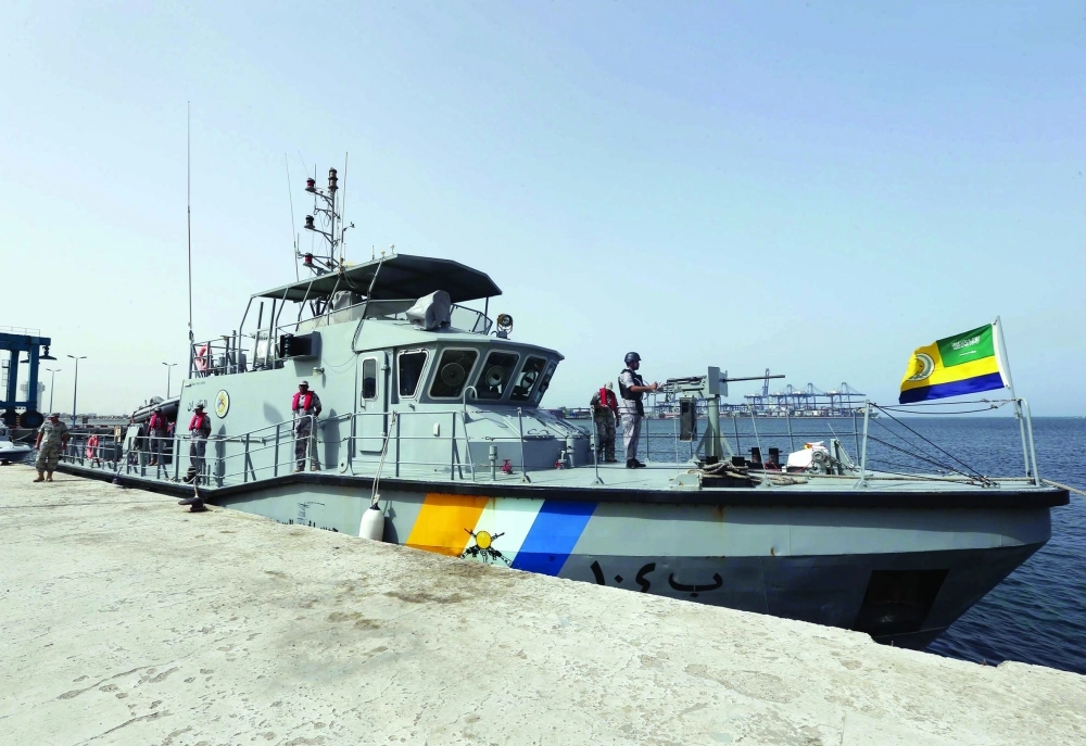 زورق بعيد المدى                                                                        (مكة)