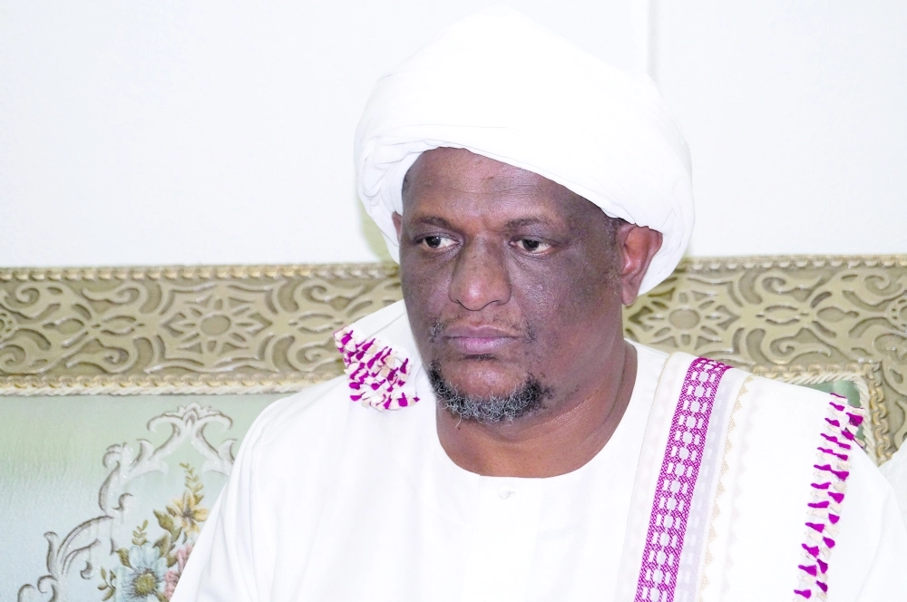 المطيع محمد 