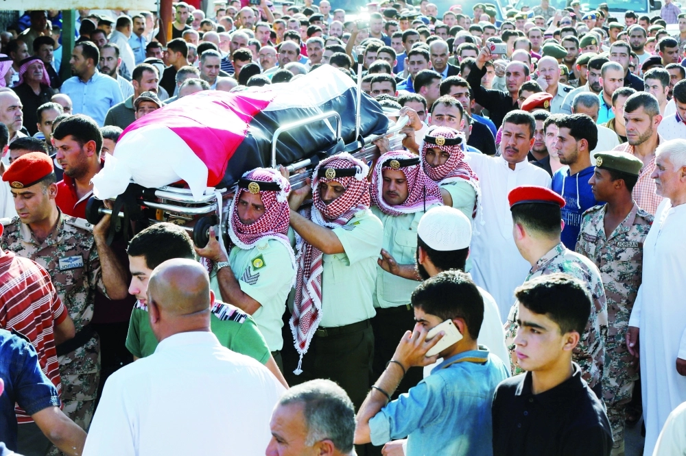 تشييع أحد ضحايا الهجوم قرب عمان                          