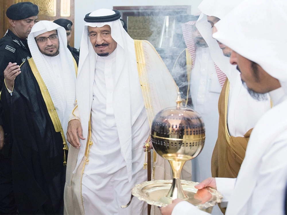 ..وخلال زيارته مسجد قباء أمس الأول ويبدو صالح المغامسي 