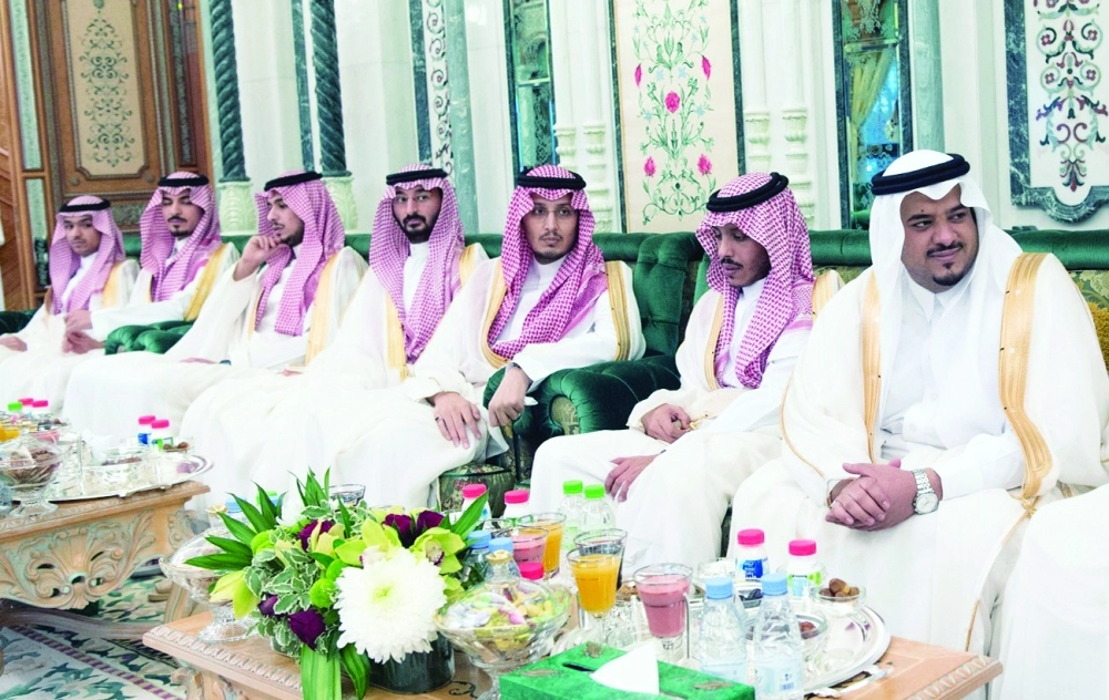 عدد من الأمراء خلال اللقاء