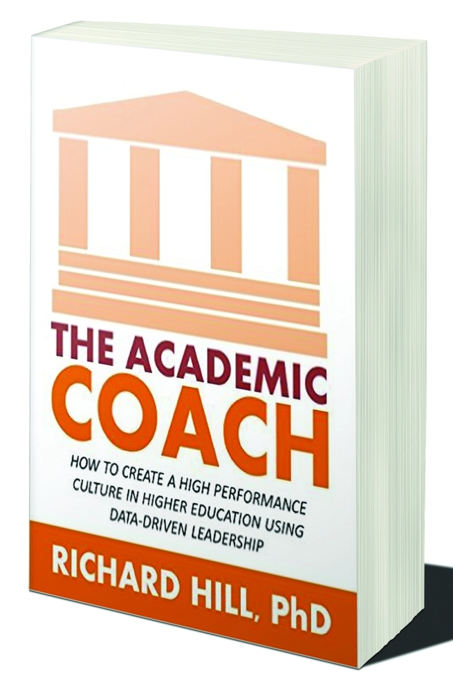 1 المدرب الأكاديمي