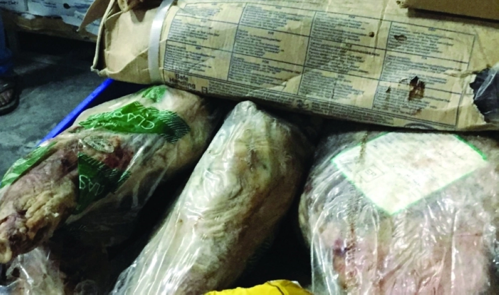 لحوم منتهية الصلاحية                          (مكة)