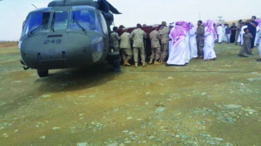 وصول جثمان أنور الزهراني إلى مسقط رأسه بقرية القوارير في الباحة          (مكة)
