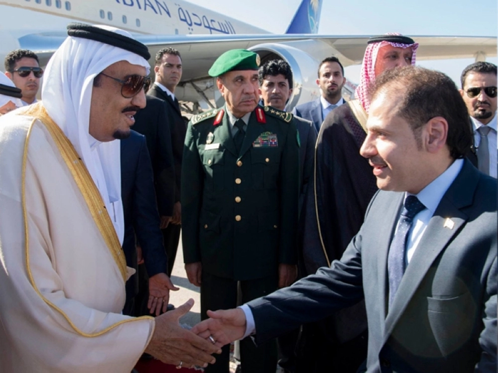 الملك لدى وصوله المغرب (واس)