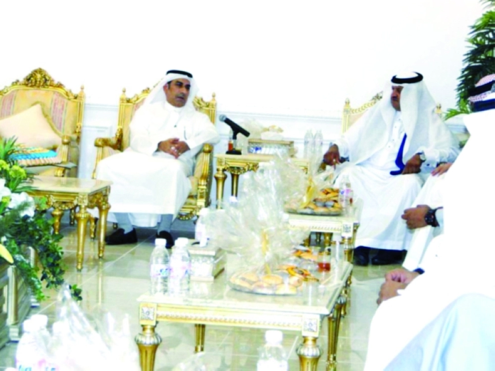 رأفت بدر متحدثا للمطوفين                   (مكة)