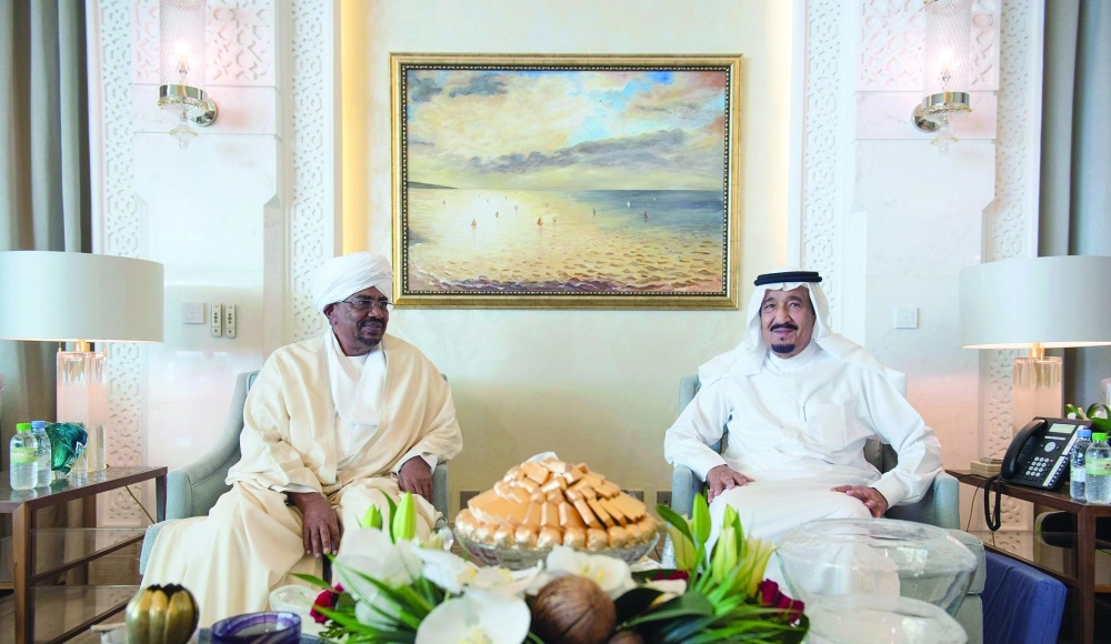 .. وخلال الاستقبال