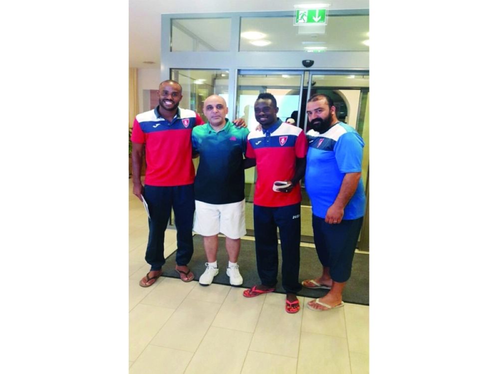 مرسي ومضوي مع باريتو البرازيلي وأوداجولو من أفريقيا الوسطى   (إعلامي الوحدة)