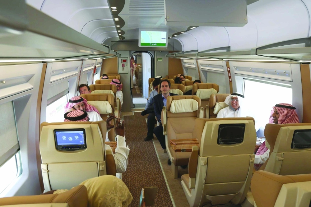 مقصورة رجال الأعمال المجهزة بالشاشات                  (ثامر الفرج) 