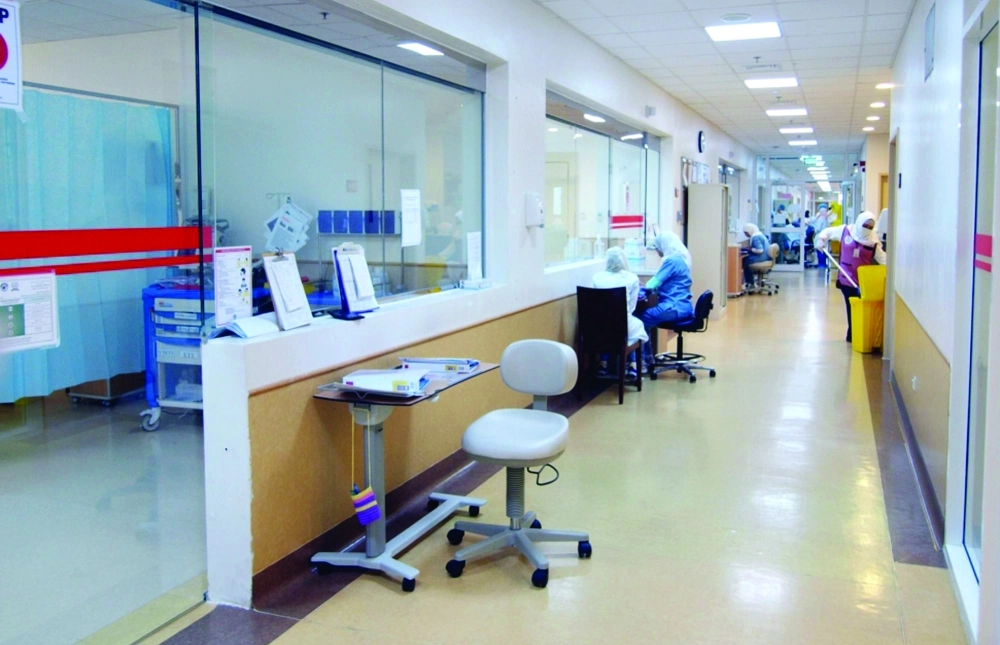 قسم العناية المركزة بمستشفى الملك فهد في جدة              (مكة)