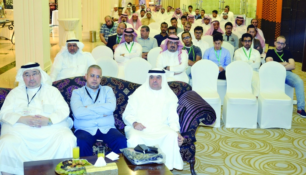 من ندوة الأمراض صباح أمس                           (مكة)