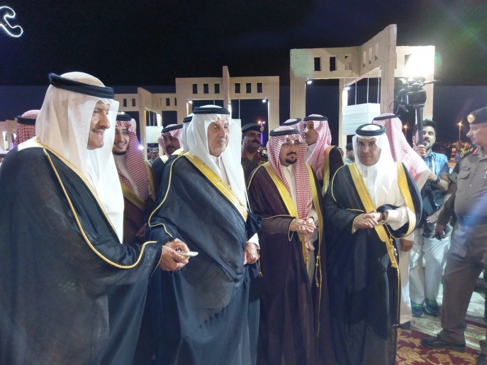 خالد الفيصل وسلطان بن سلمان يفتتحان بوابة سوق عكاظ الجديدة