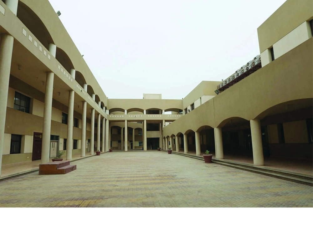 إحدى المنشآت داخل الأكاديمية               (ثامر الفرج)